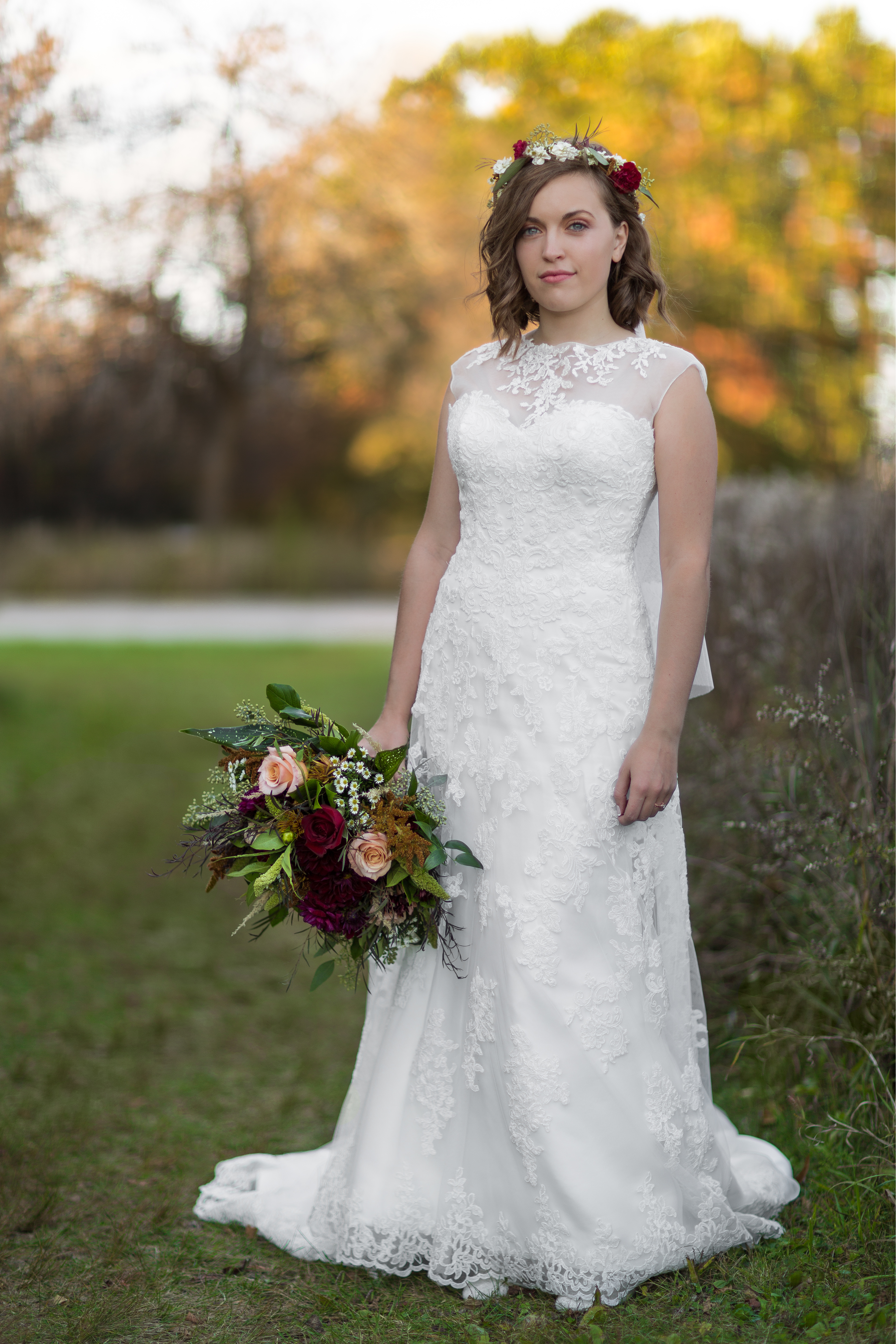 A bride with stunning natural makeup