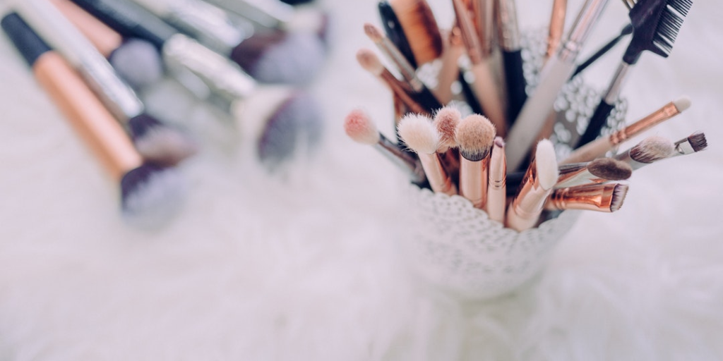 Makeup brushes